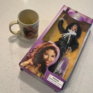 SELENA FOREVER DOLL VOL 1. AMOR PROHIBIDO